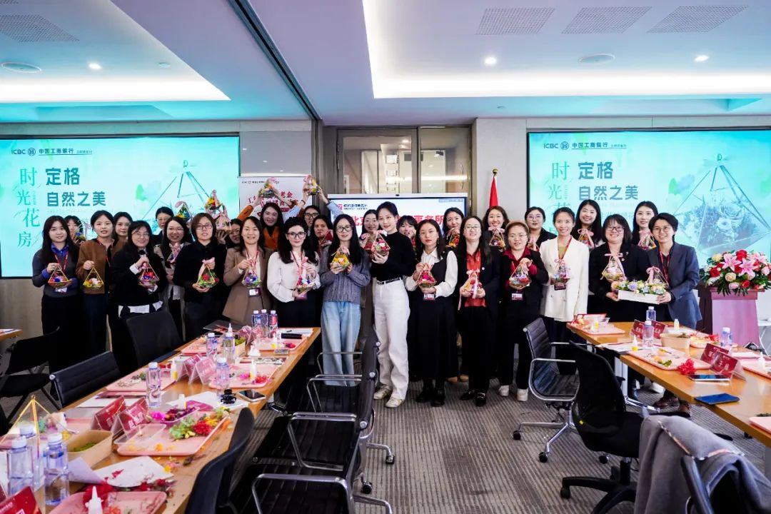 1743669812672493.jpg 3be461212c87f717982bddd2d125e28b.jpg