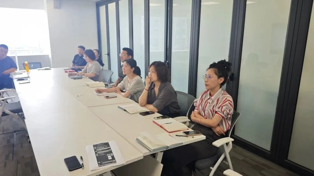 1753171040528709.jpg 8700dda16691ffc8e73fe10e9c781263.jpg